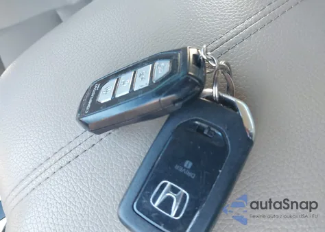 2013 Honda Accord Sdn Ex-L z USA, uszkodzony, nr VIN 1HGCR2F8XDA129182